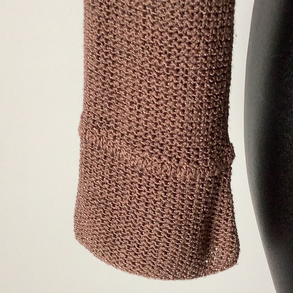 LAURA PETITES |Cropped Sweater - Picture 10 of 14